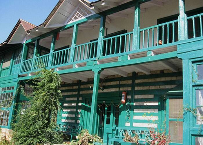 TG Stays National Highway, Manali 5